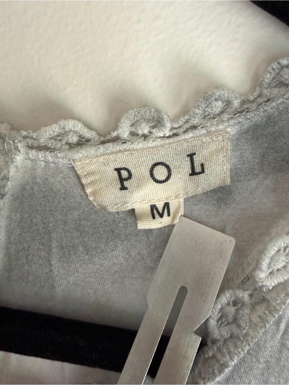 POL Gray Crochet Trim Ruffle Hem Racerback Sleeveless Boho Peasant Top Size M - Picture 5 of 6